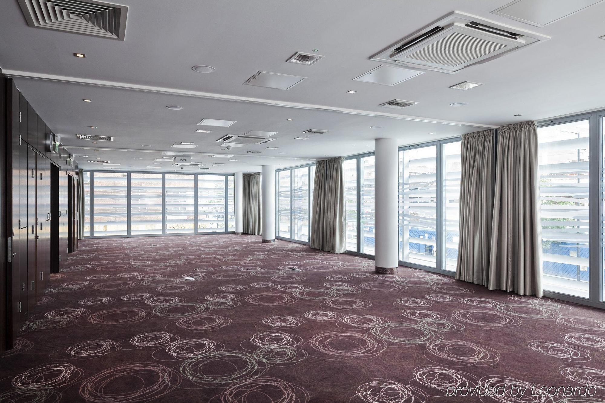 Holiday Inn London - Whitechapel By Ihg Екстер'єр фото